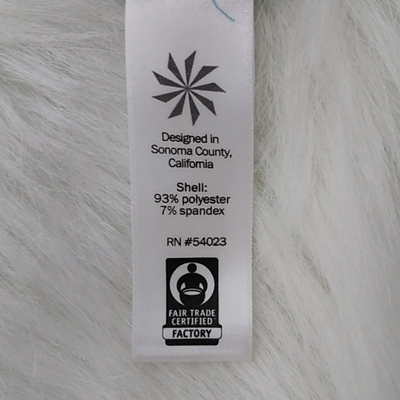 🌟 Athleta racer back tank - Picture 5 of 6